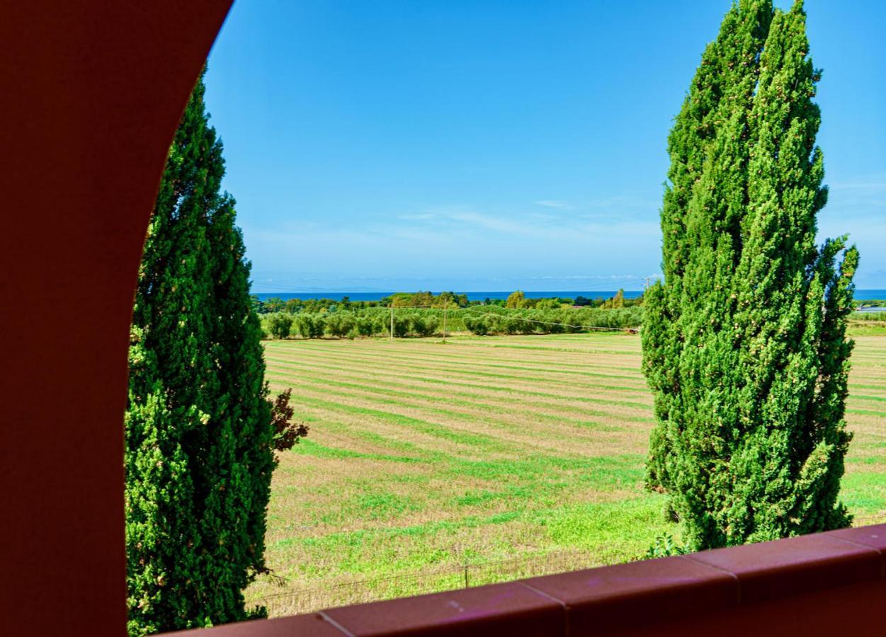 Appartamenti In Residence Villa Santa Maria San Vincenzo Luaran gambar