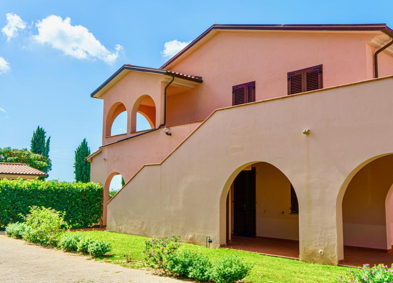Appartamenti In Residence Villa Santa Maria San Vincenzo Luaran gambar