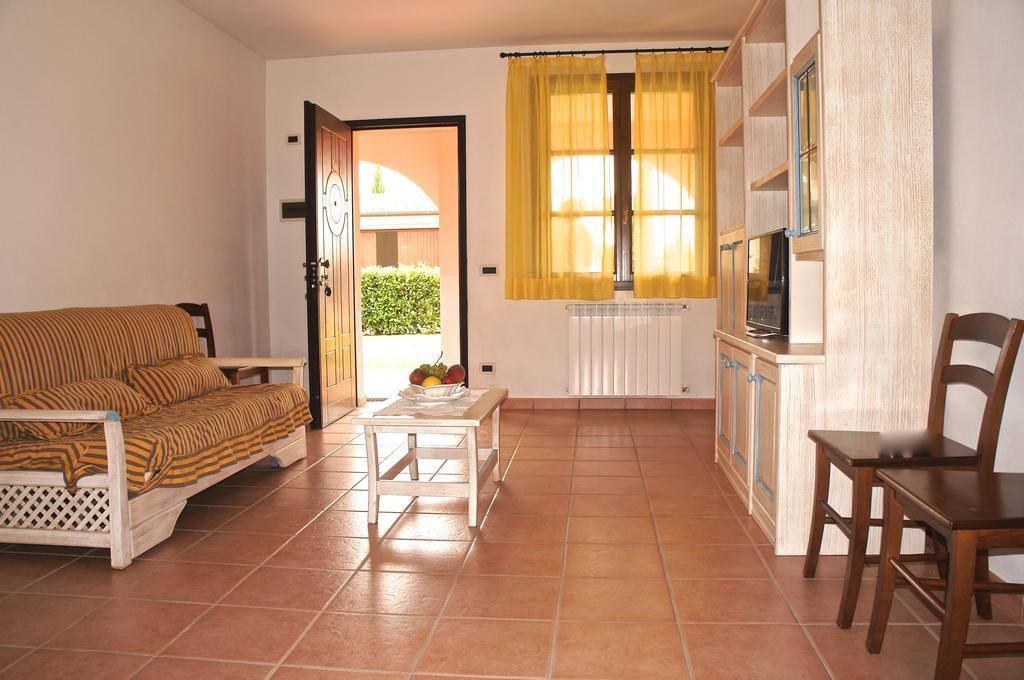 Appartamenti In Residence Villa Santa Maria San Vincenzo Bilik gambar